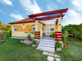 Holiday Home Violette by Interhome